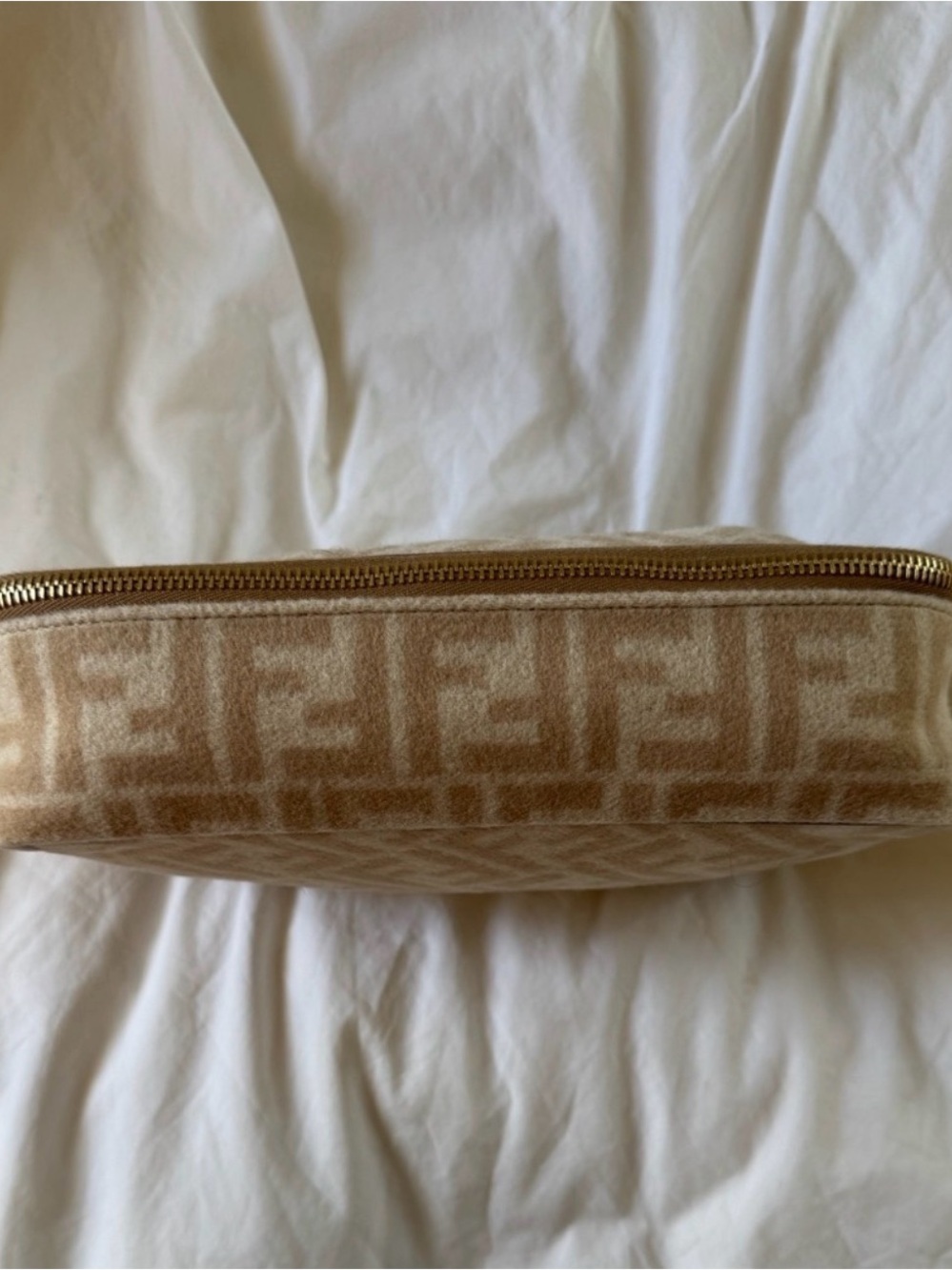 Vintage Fendi Wool Toiletry Bag - Picture 7 of 9
